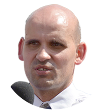 Artur Grzelak